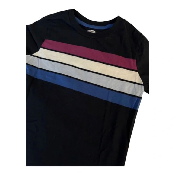 Boys stripped shirt 6/7 - Picture 2 of 2